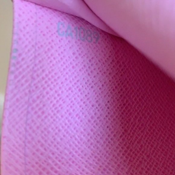 ⛔️SOLD⛔️Authentic Louis Vuitton Multicolor Card - Picture 11 of 12